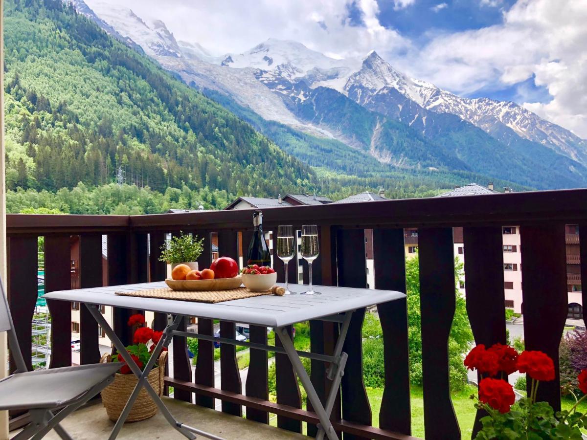 Mont Blanc 43, Vue Mont Blanc , Balcon, Parking Appartement Chamonix Buitenkant foto