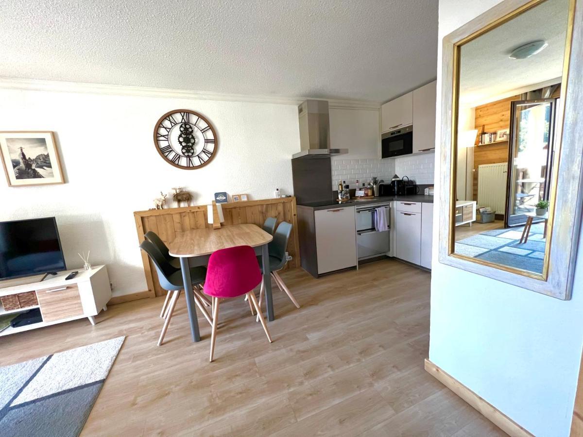 Mont Blanc 43, Vue Mont Blanc , Balcon, Parking Appartement Chamonix Buitenkant foto